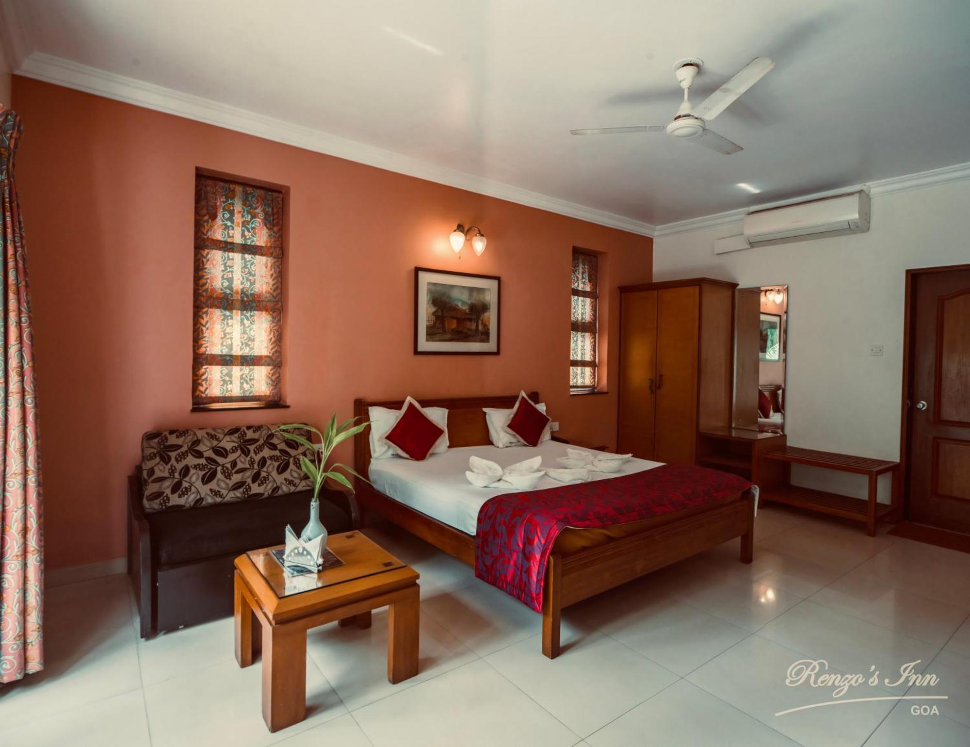 Renzo'S Inn Calangute Extérieur photo